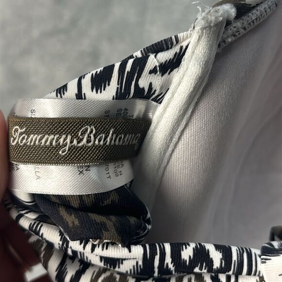 Tommy Bahama Pineapple Tropical Underwire Bikini Swim Suit Top Size 34D - Picture 6 of 7